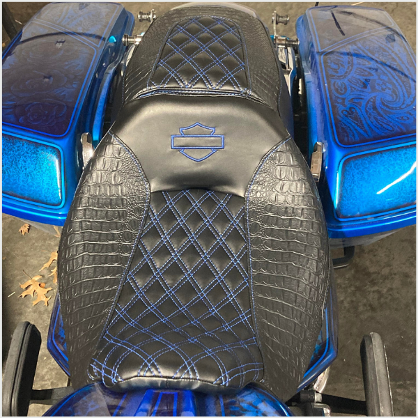 Double Diamond with Gator Sides (Tourpak NOT included)