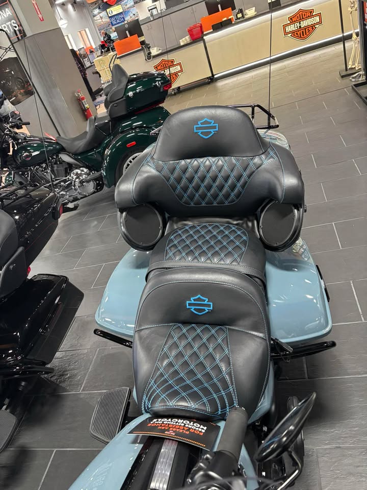 Seat Cover with Matching Tourpack and Backrest cover in Dark Blue