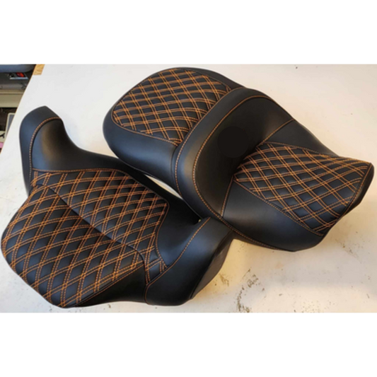Ultra Classic Seat Cover (Tourpak Cover Included)